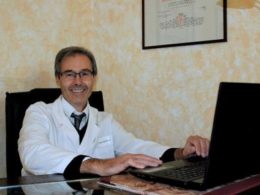 Dottor Cosimo Roberto Russo endocrinologo esperto di metabolismo osseo e nireralometria a Pistoia